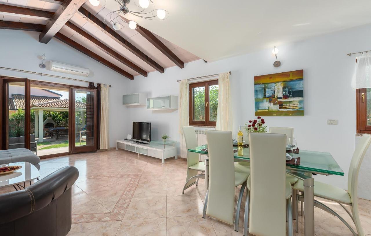 Villa Lucas Novigrad  Bagian luar foto